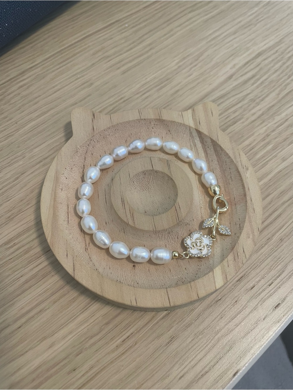 Freshwater Pearl Bracelet – CZ Rose Clasp, Fits Wrist up to 17cm